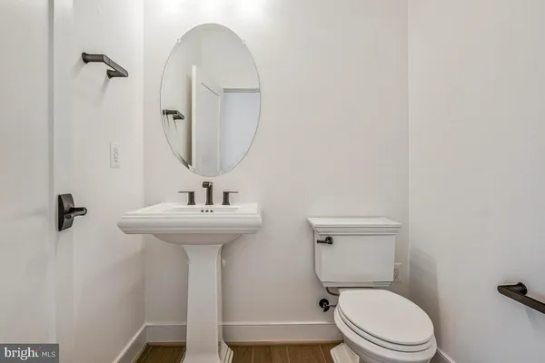 $1,695,900 | 8205 Dabney Avenue, Springfield, VA 22152