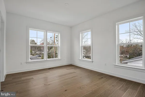 $1,695,900 | 8205 Dabney Avenue, Springfield, VA 22152
