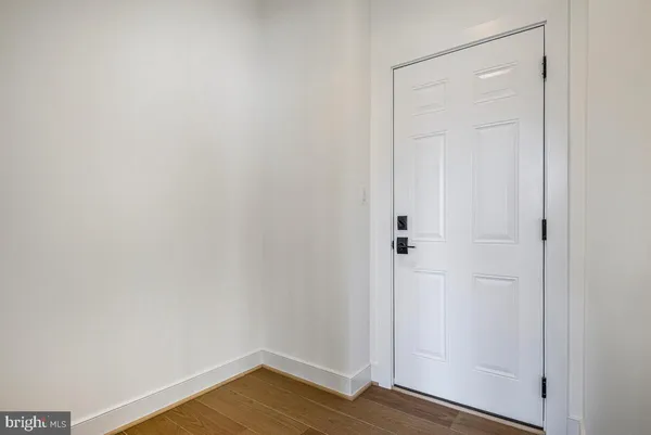 $1,695,900 | 8205 Dabney Avenue, Springfield, VA 22152