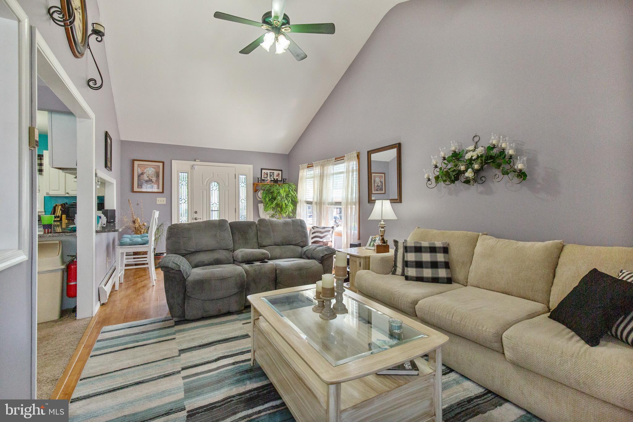17 Inbrook Road Levittown, PA 19057 - Photo 3 of 14 Gallery Image 3