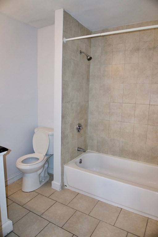 6 Glines Avenue Boston, MA 02119 - Photo 3 of 8