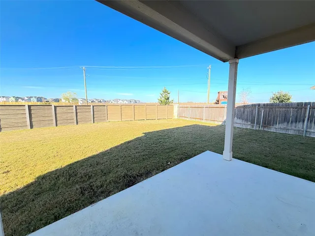 $2,395 | 224 Canley Loop, Hutto, TX 78634