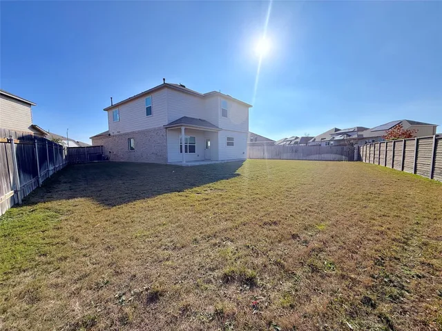 $2,295 | 224 Canley Loop, Hutto, TX 78634