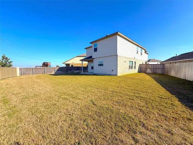 $2,295 | 224 Canley Loop, Hutto, TX 78634