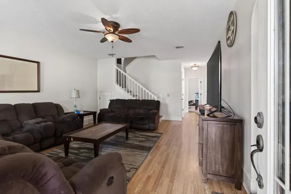 $375,000 | 45107 Booth Street, Callahan, FL 32011