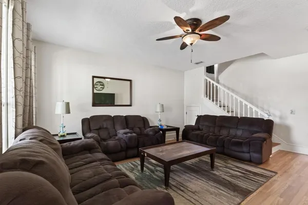 $375,000 | 45107 Booth Street, Callahan, FL 32011