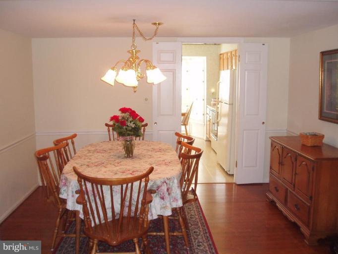 482 Colonial Ridge Lane, Unit 99 Arnold, MD 21012 - Photo 4 of 28 Dining Room