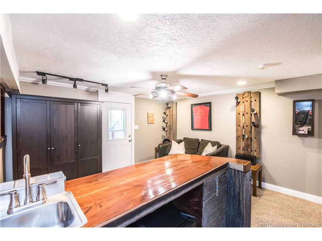 7815 Lariat Road Louisville, KY 40219 - Photo 21 of 38 Gallery Image 21