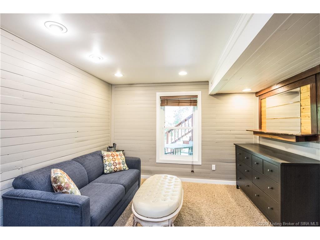 7815 Lariat Road Louisville, KY 40219 - Photo 24 of 38 Gallery Image 24