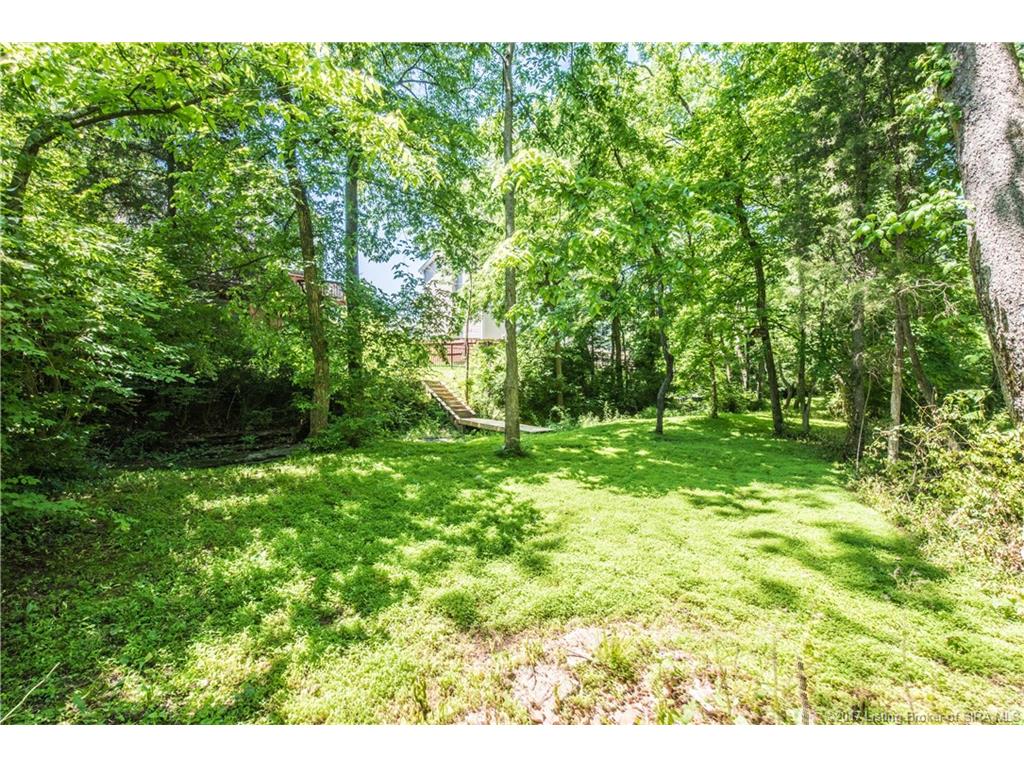 7815 Lariat Road Louisville, KY 40219 - Photo 36 of 38 Gallery Image 36