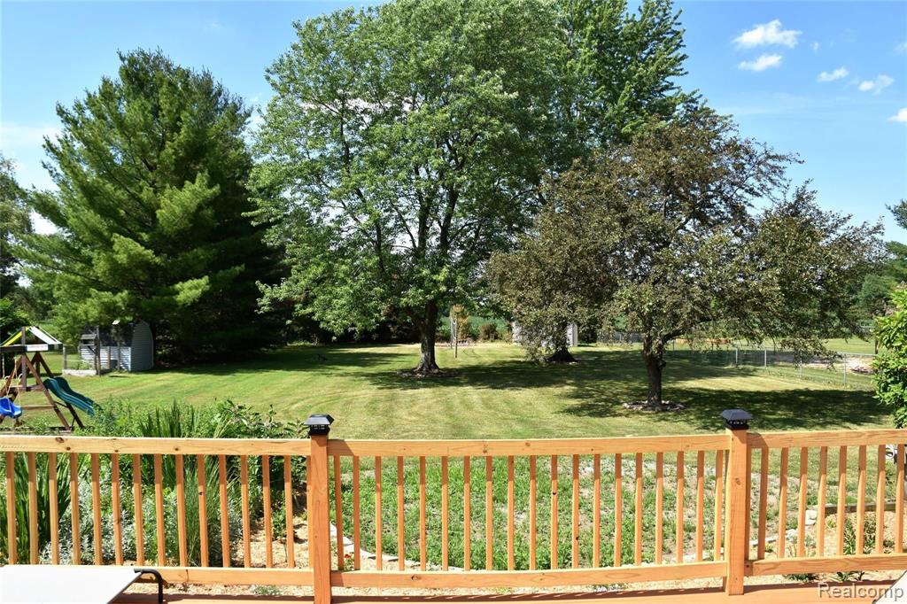 8378 Potter Road Flushing, MI 48433 - Photo 27 of 31