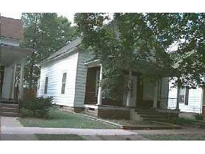 920 Monroe Street Rochester, IN 46975 - Photo 1 of 1