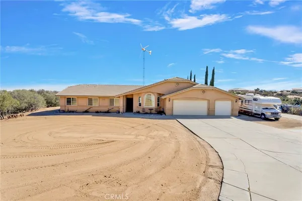 $809,900 | 6297 Coleridge Road, Oak Hills, CA 92344