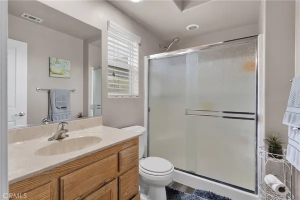 $809,900 | 6297 Coleridge Road, Oak Hills, CA 92344
