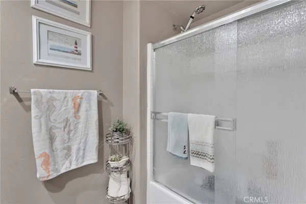 $809,900 | 6297 Coleridge Road, Oak Hills, CA 92344