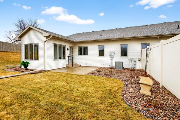 $375,000 | 1831 East Sylvan Avenue, Appleton, WI 54915