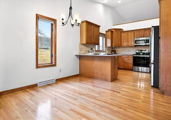 $375,000 | 1831 East Sylvan Avenue, Appleton, WI 54915