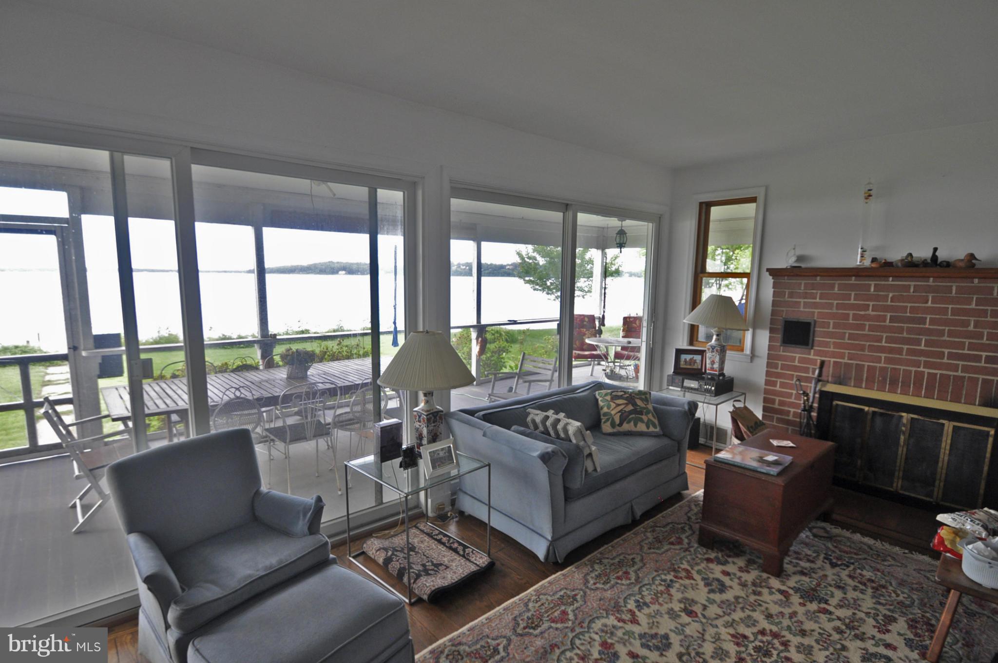 1104 River Bay Road Annapolis, MD 21409 - Photo 6 of 12 Family Room