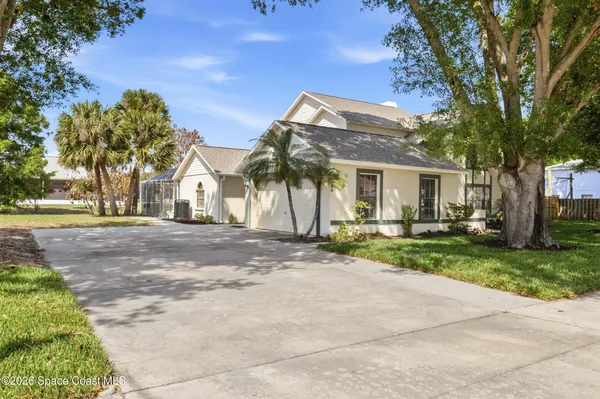 $599,000 | 864 Brookstone Drive, Merritt Island, FL 32952
