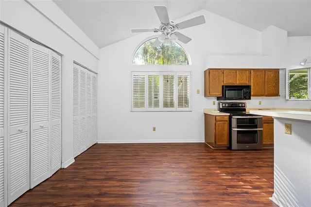 $215,000 | 1058 Northwest 125th Drive, Newberry, FL 32669