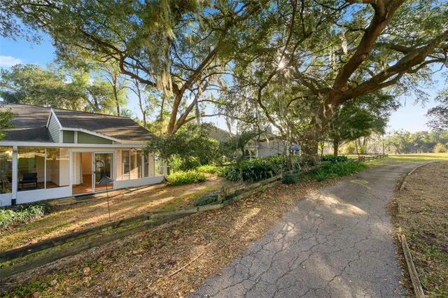 $215,000 | 1058 Northwest 125th Drive, Newberry, FL 32669