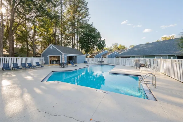 $215,000 | 1058 Northwest 125th Drive, Newberry, FL 32669