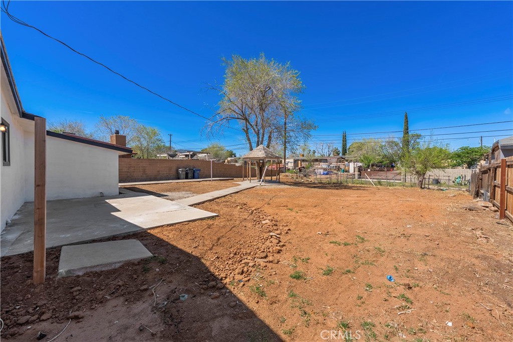 38905 Juniper Tree Road Palmdale, CA 93551 - Photo 21 of 25