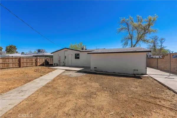 $429,999 | 38905 Juniper Tree Road, Palmdale, CA 93551