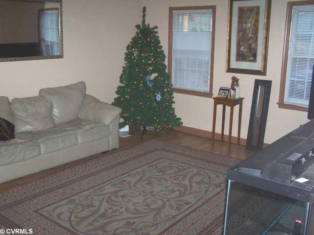 3900 Bronholly Road Chesterfield, VA 23832 - Photo 4 of 4 Den/Family/Great Room