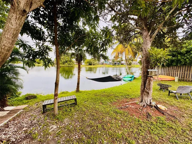 $530,000 | 9673 Northwest 45th Street, Sunrise, FL 33351