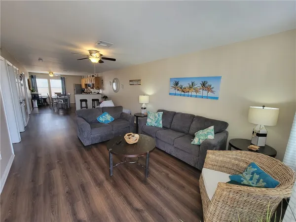 $2,100 | 15438 Seamount Cay Court, Unit 103, Corpus Christi, TX 78418