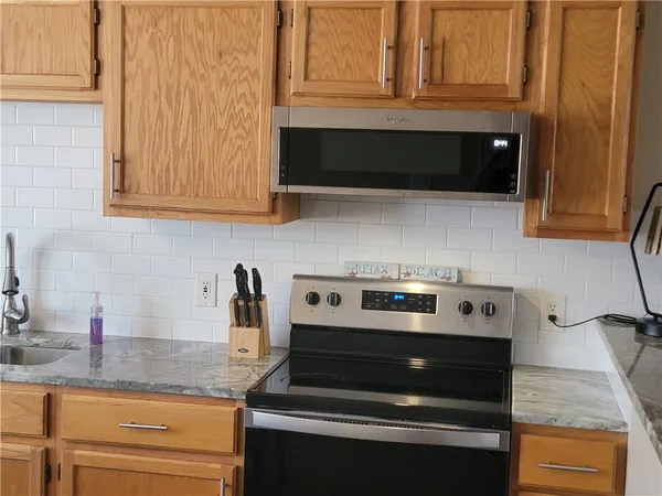$2,100 | 15438 Seamount Cay Court, Unit 103, Corpus Christi, TX 78418