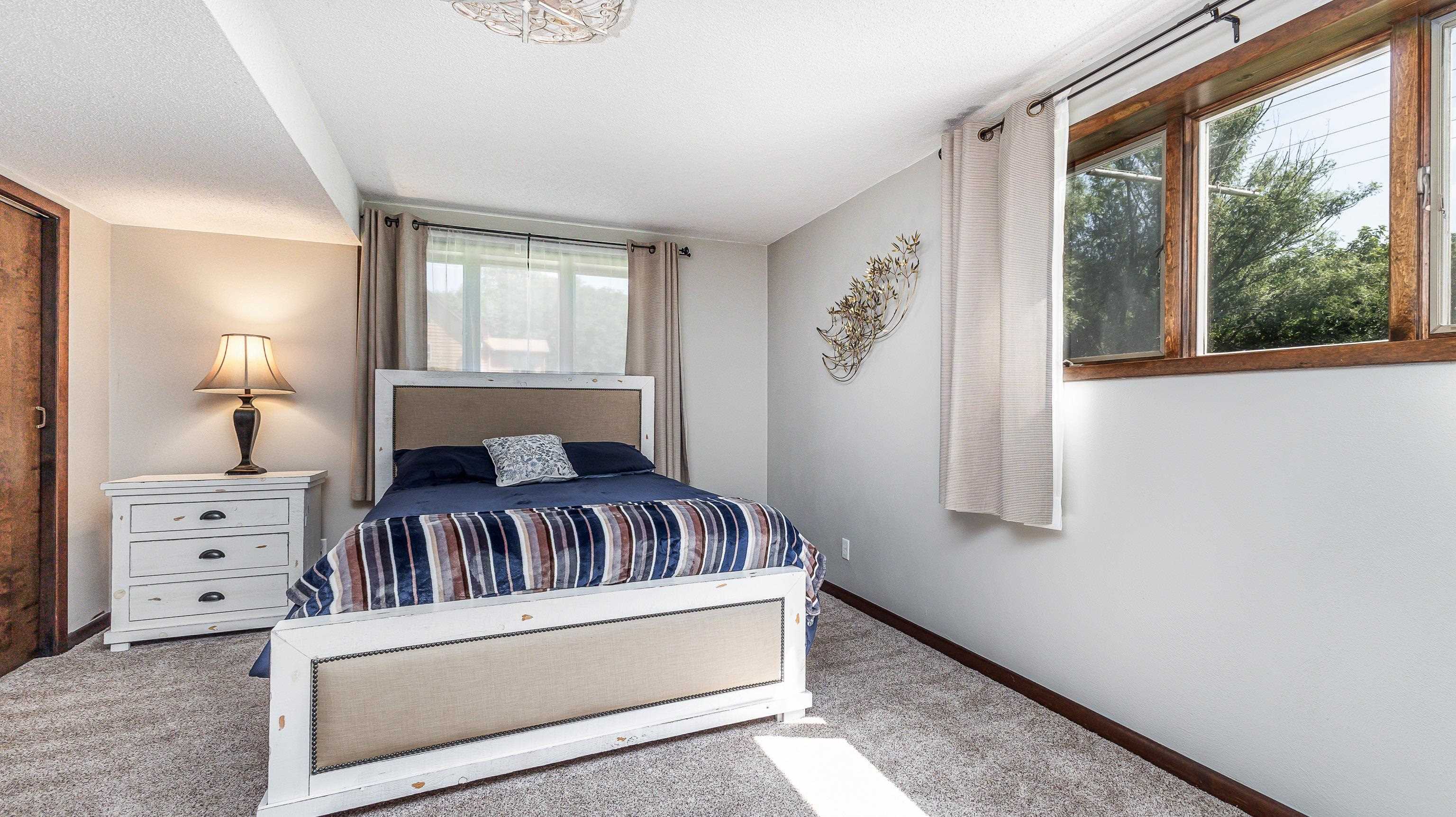 7121 Pine Road East Dubuque, IL 61025 - Photo 25 of 52 Gallery Image 25