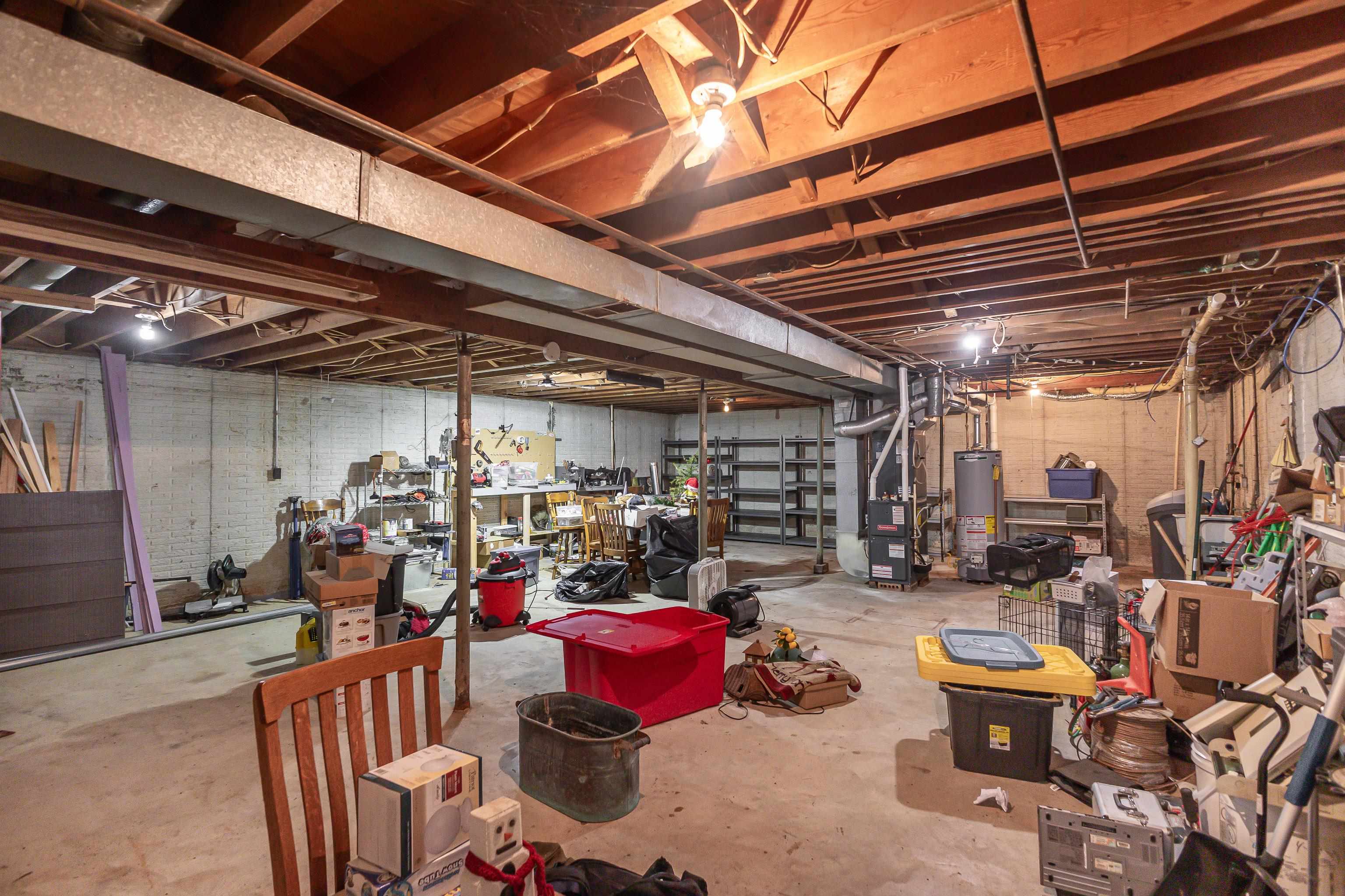 7121 Pine Road East Dubuque, IL 61025 - Photo 31 of 52 Gallery Image 31