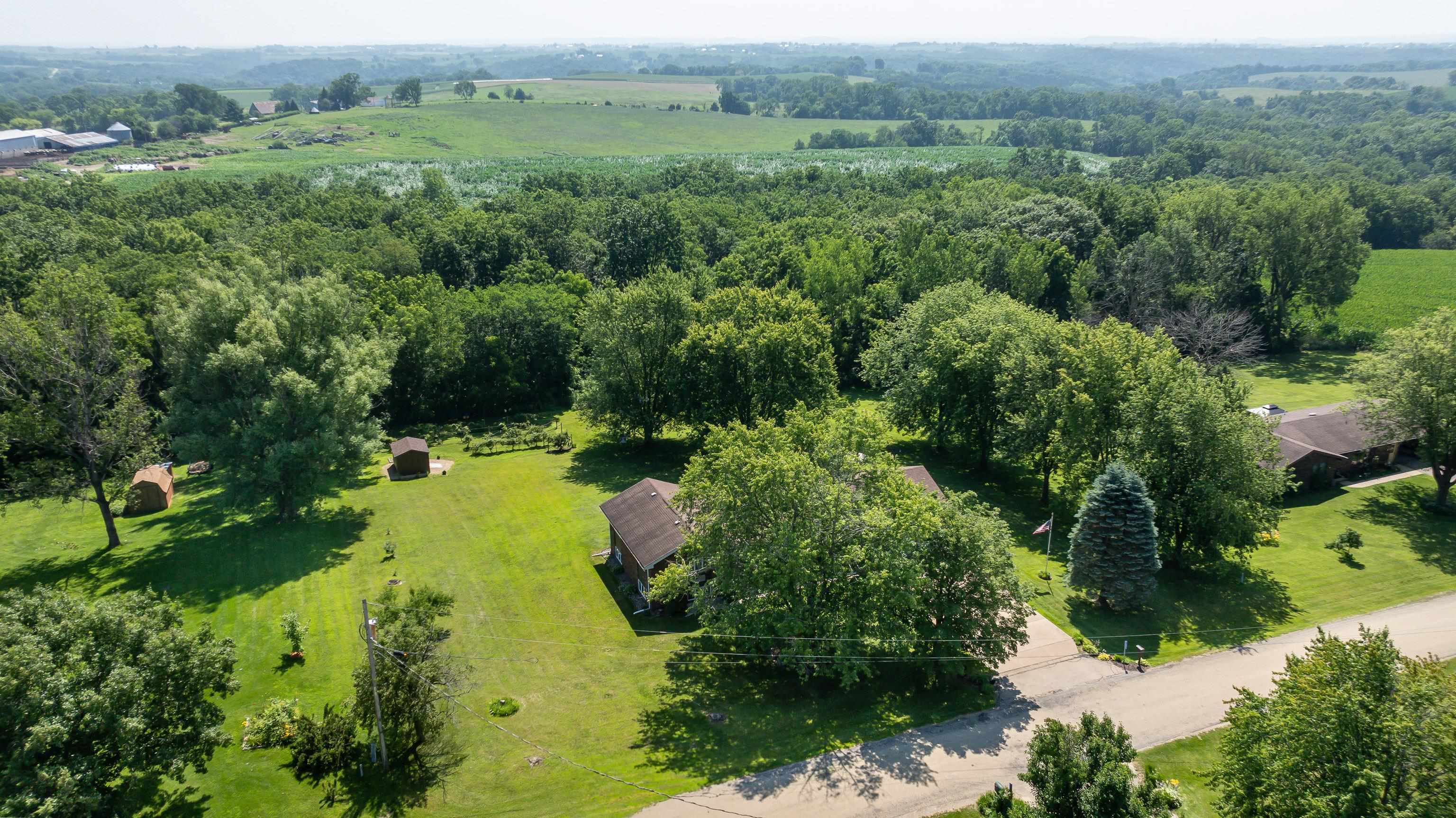 7121 Pine Road East Dubuque, IL 61025 - Photo 46 of 52 Gallery Image 46