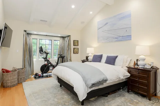 $16,000 | 1003 Olive Street, Menlo Park, CA 94025