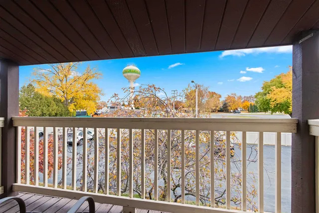 $289,900 | 1043 Marvelle Lane, Unit A11, Green Bay, WI 54304