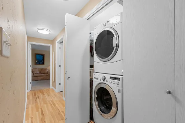 $289,900 | 1043 Marvelle Lane, Unit A11, Green Bay, WI 54304