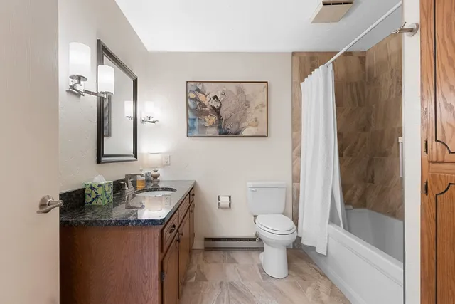 $289,900 | 1043 Marvelle Lane, Unit A11, Green Bay, WI 54304