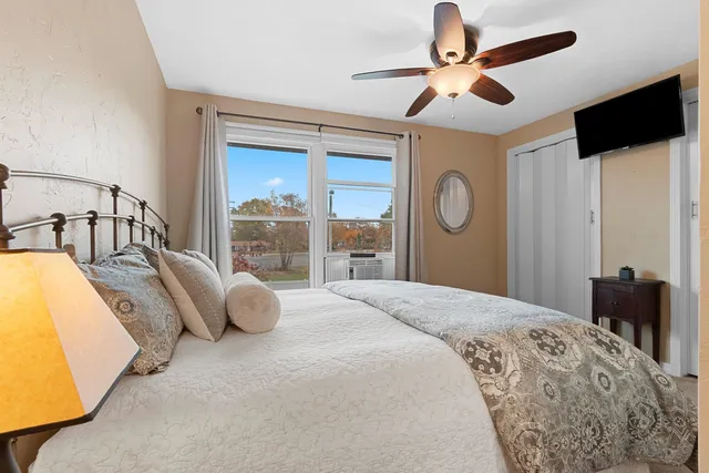 $289,900 | 1043 Marvelle Lane, Unit A11, Green Bay, WI 54304