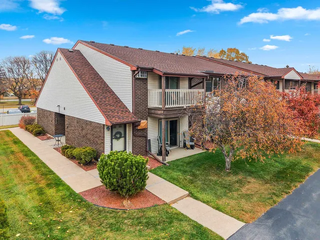 $289,900 | 1043 Marvelle Lane, Unit A11, Green Bay, WI 54304