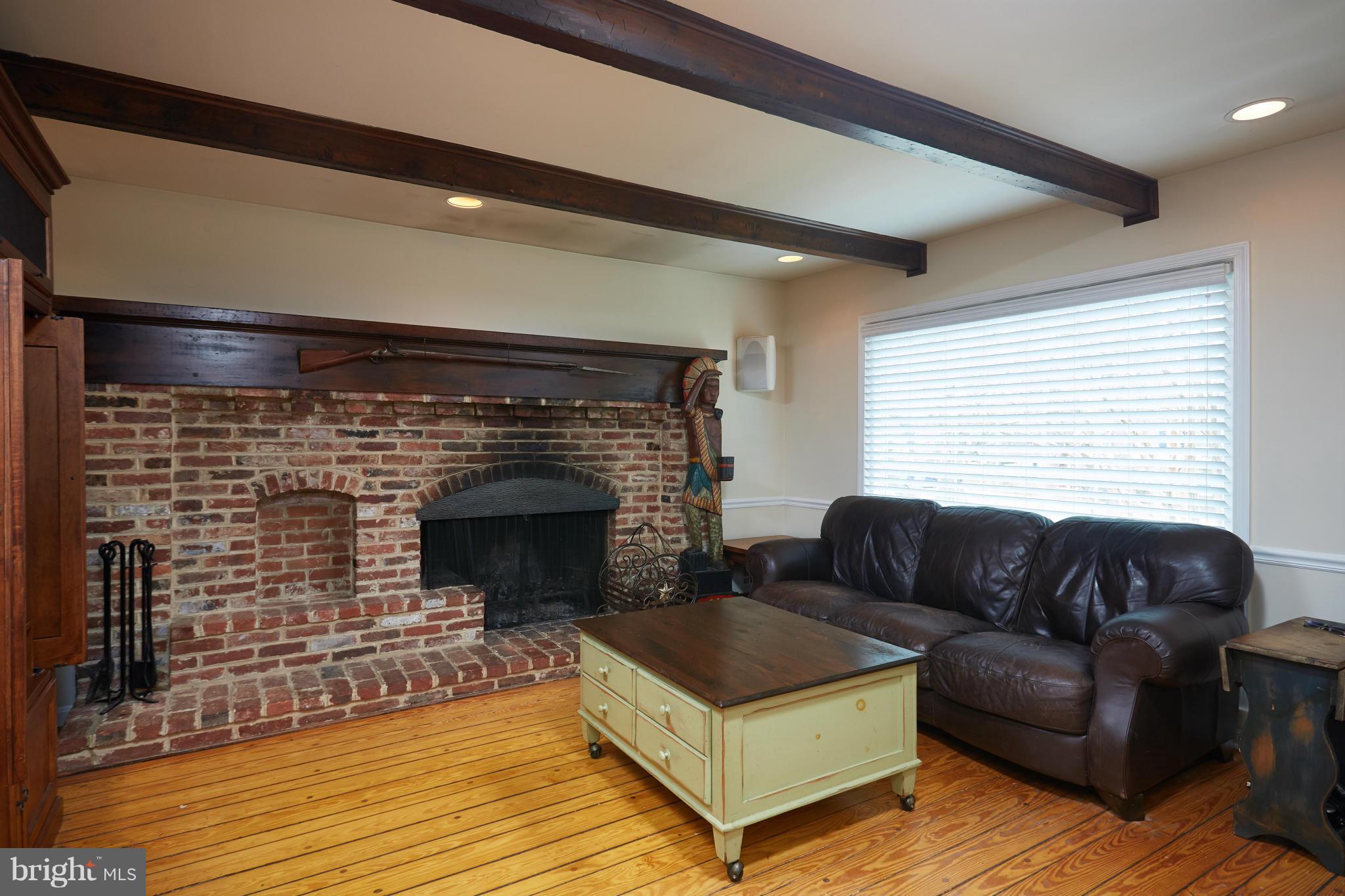 6908 Old Stage Road Rockville, MD 20852 - Photo 12 of 26 Family Room