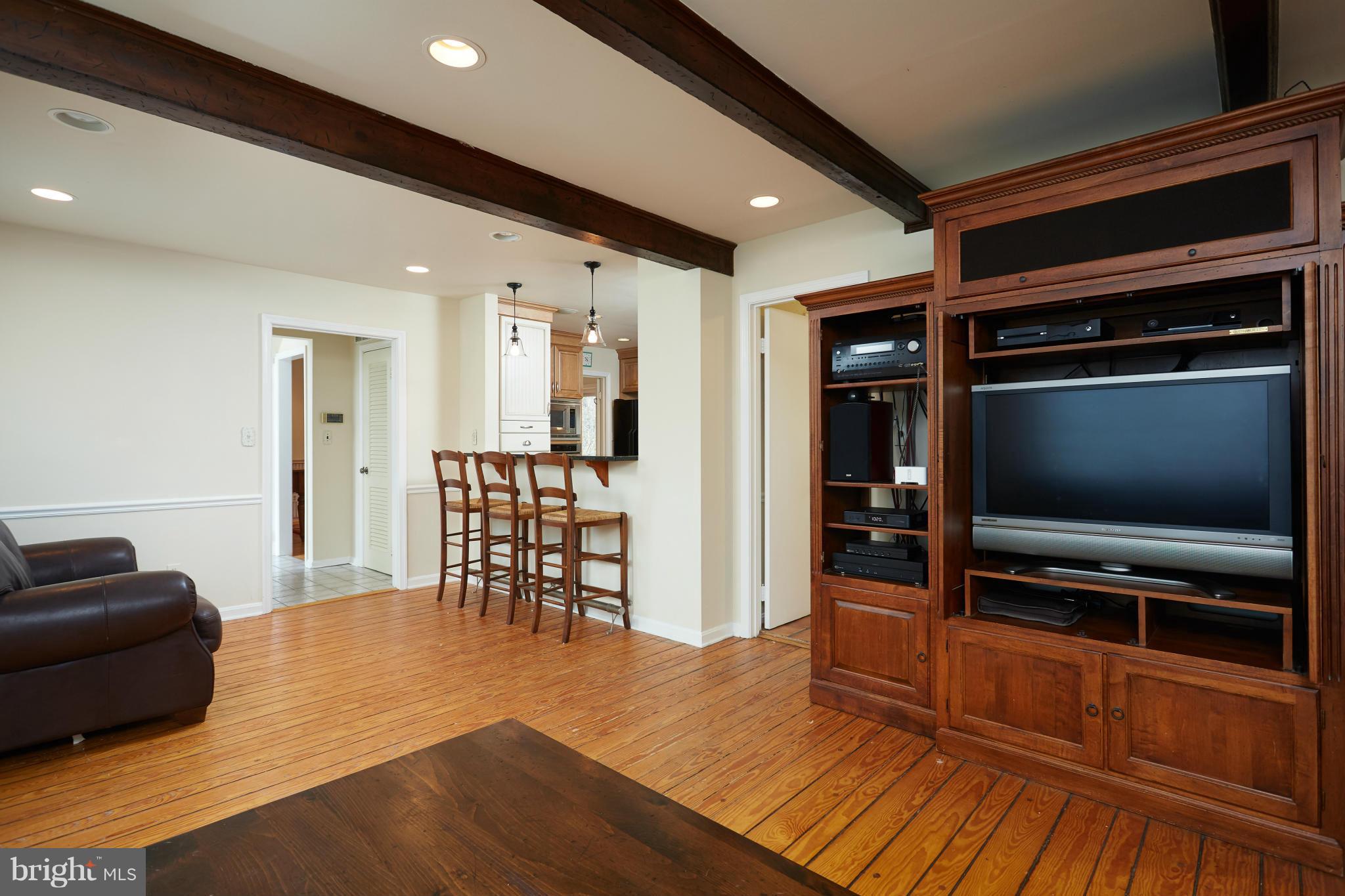 6908 Old Stage Road Rockville, MD 20852 - Photo 15 of 26 Family Room