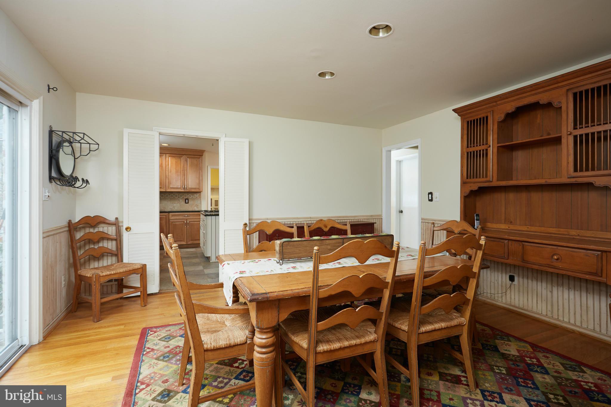 6908 Old Stage Road Rockville, MD 20852 - Photo 6 of 26 Dining Room