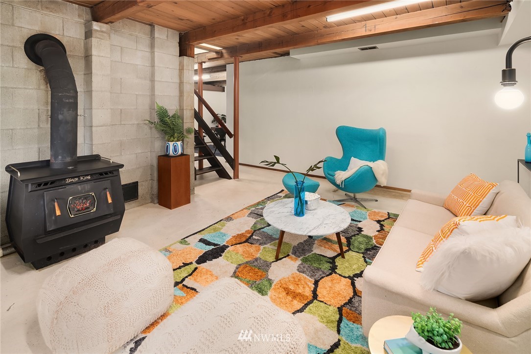 18018 East Spring Lake Drive Southeast Renton, WA 98058 - Photo 25 of 33 Gallery Image 25