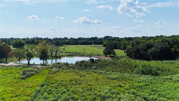 $675,000 | 1129 Rd Chatfield Tx 75105 Road, Chatfield, TX 75105