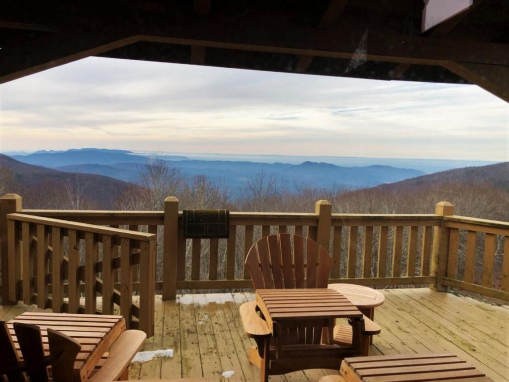 2975 Round Mountain Road Del Rio, TN 37727 - Photo 21 of 36 View front Great Room