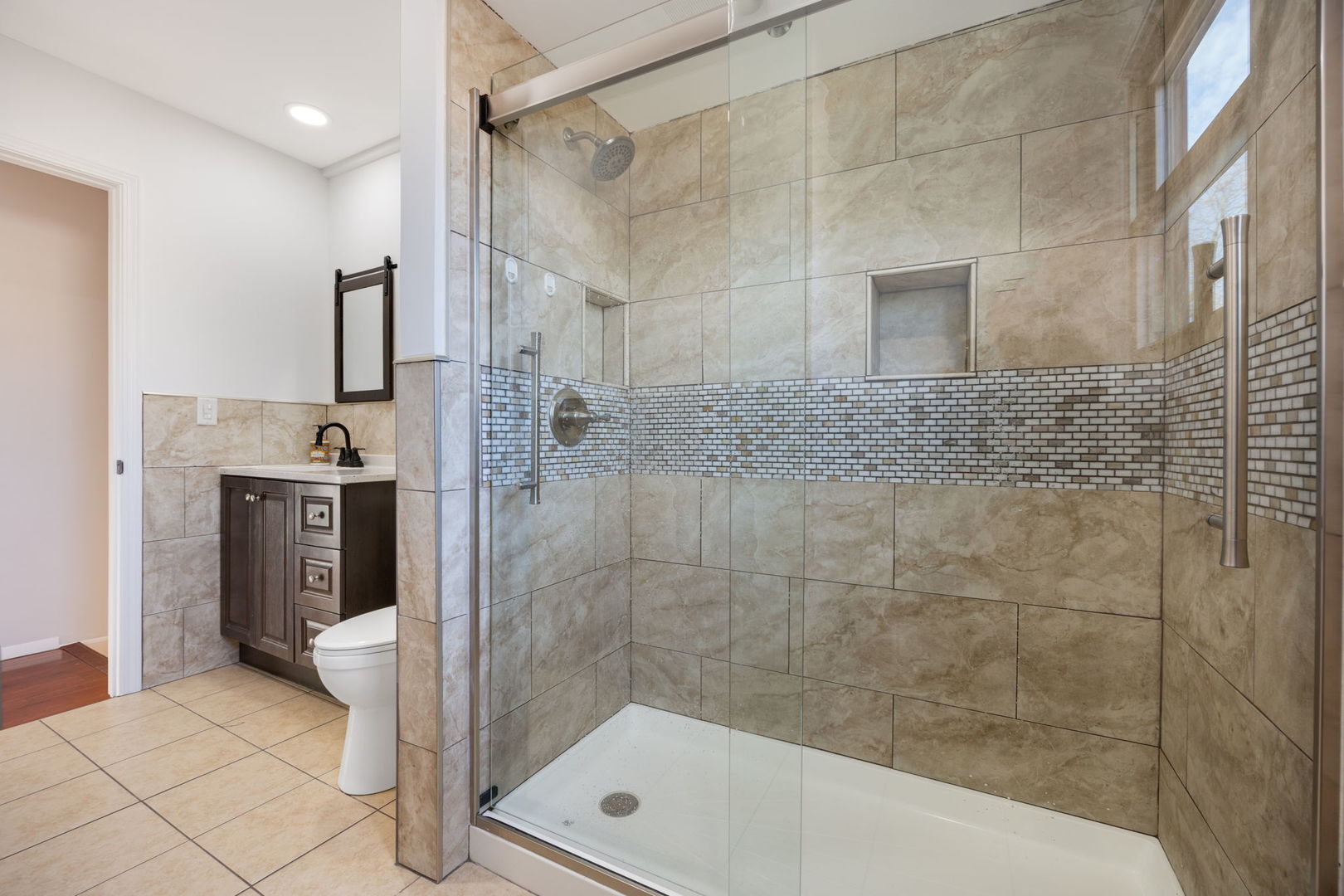 265 Cobb Circle Bolingbrook, IL 60440 - Photo 13 of 29 a bathroom with a shower and a sink