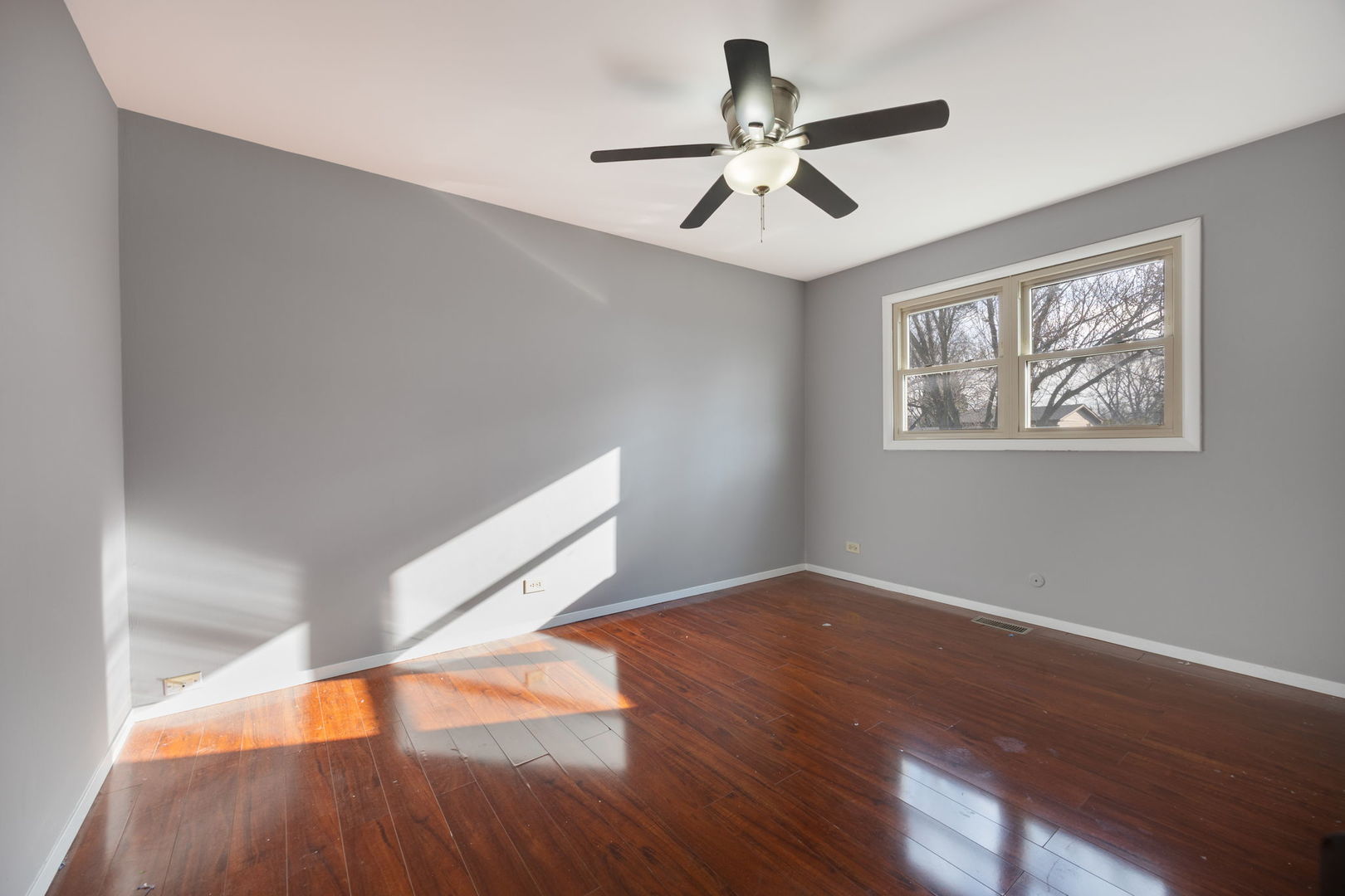 265 Cobb Circle Bolingbrook, IL 60440 - Photo 16 of 29 a view of empty room with wooden floor