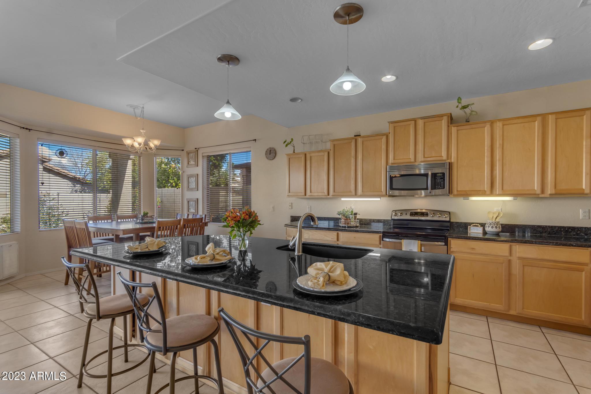 444 East Ranch Road Gilbert, AZ 85296 - Photo 4 of 44 IMG_0129